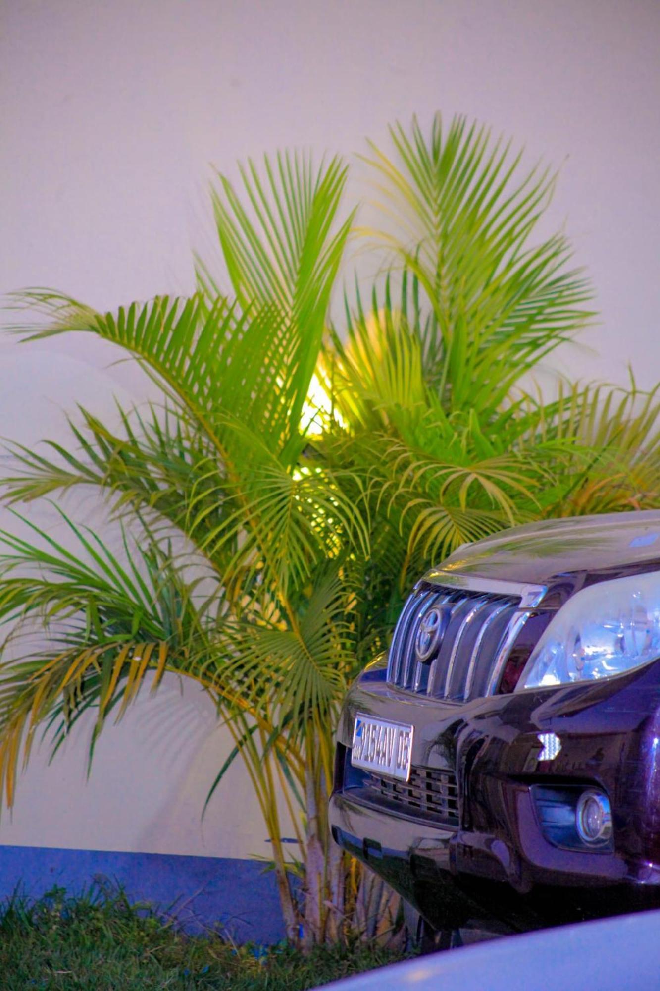 Hotel Owandja House Lubumbashi Zewnętrze zdjęcie
